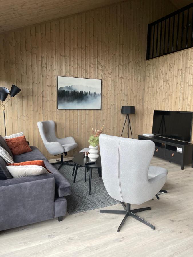 Skaidi Logde- Near Salomon River And Golf Course Apartment แฮมเมอร์เฟสต์ ภายนอก รูปภาพ